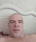 Встретьте Мужчинa : Вова, 47 лет до Россия  Москва